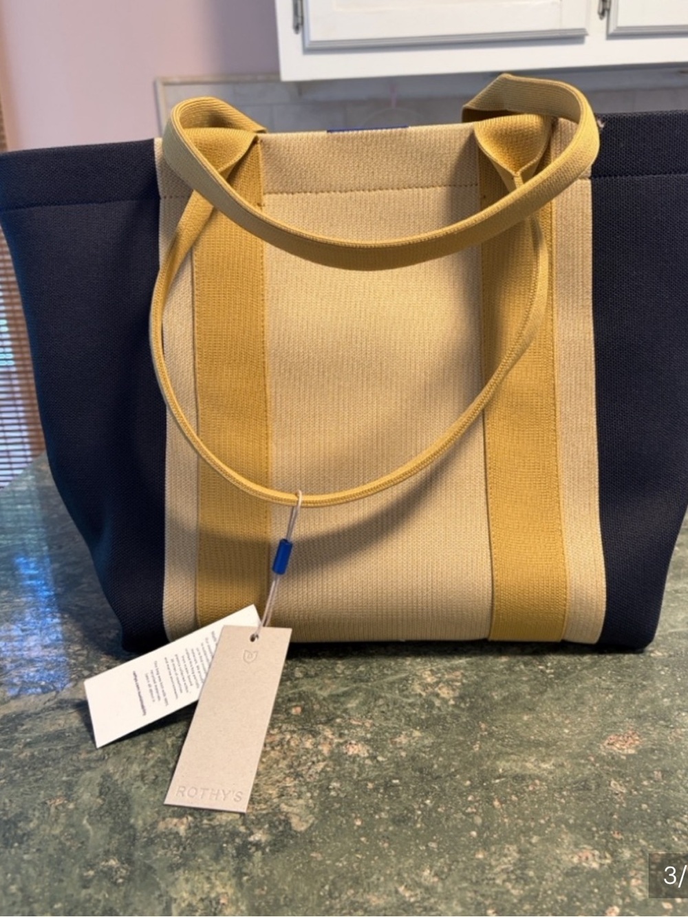 NWT Rothy’s Essential Tote! ⭐️ - Picture 5 of 9